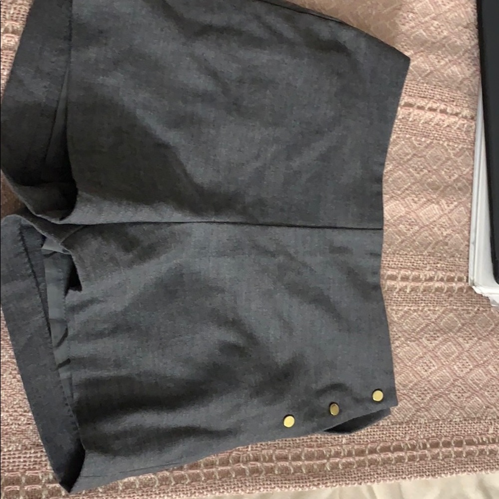 Grey girls shorts